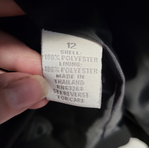 Dress Barn Black Suit Classic Style with Skirt - Size 12 - Picture 6 of 7